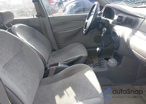 1998 Ford Escort Se z USA, uszkodzony, nr VIN 3FAFP15PXWR172164